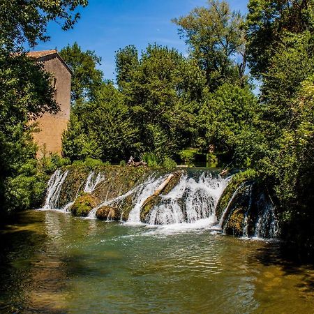 Appartamento Entre Uzes Et Le Pont Du Gard Le Cocon De Sophia A Deux Pas Des Gorges Du Gardon Collias Esterno foto