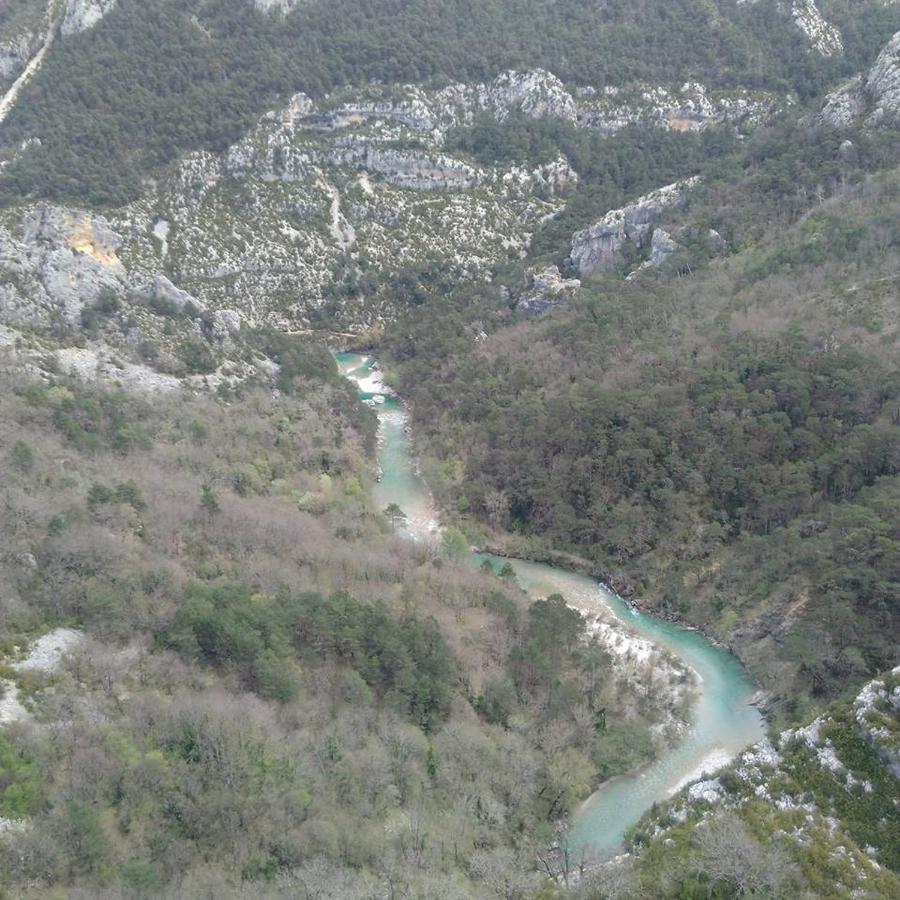 Appartamento Entre Uzes Et Le Pont Du Gard Le Cocon De Sophia A Deux Pas Des Gorges Du Gardon Collias Esterno foto