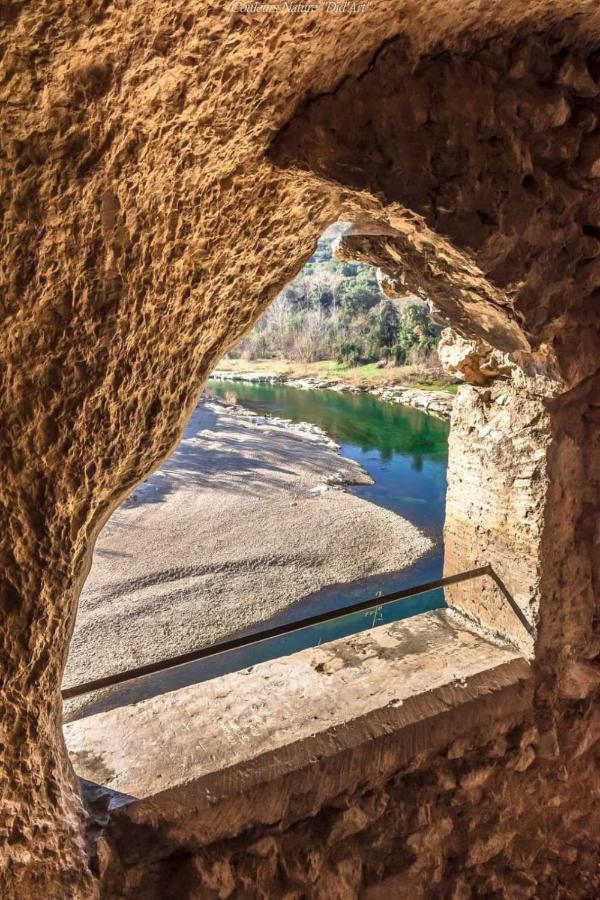 Appartamento Entre Uzes Et Le Pont Du Gard Le Cocon De Sophia A Deux Pas Des Gorges Du Gardon Collias Esterno foto